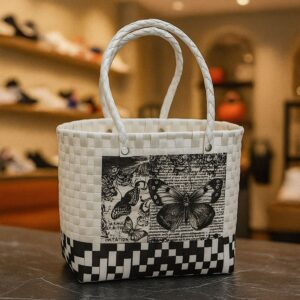 Urban Chic Tote - Ivory Muse
